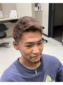 ピンクベージュ　ジェットモヒカン　アイブロウ