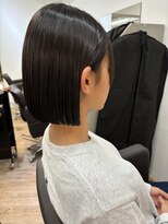 ジエクト ヴィシア(The Ect VIXIA) 前下がりボブ 艶髪 地毛風ストレート 縮毛矯正 大人ボブ