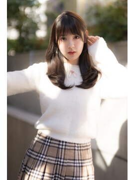 ザ シー 橋本(The C) 20代30代40代ナチュラル大人可愛いレイヤースタイル