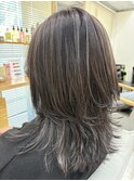 ウルフカット×ハイライト