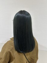 ケンジ 平塚 アネッタ(KENJE annetta) 艶髪/Aujuaトリートメント