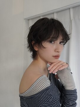 ヒメル(HML U/2A) 大人ショートウルフスタイル/くせ毛パーマ