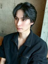 メンズファット バイ アプリーレ(Men's PHAT by Aprire)&nbsp;メンズカットビジネススタイル黒髪大人センターパートショート