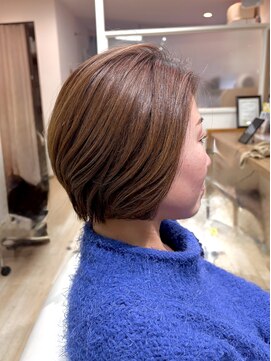 ハーティーモトヤワタ(hearty MOTOYAWATA) 大人ショートボブ