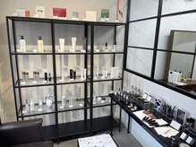 クララ ジャパン マエバル(CLALA JAPAN Maebaru)の雰囲気（100点以上のホームケアアイテムで365日綺麗をサポート）