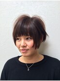 ショートボブ