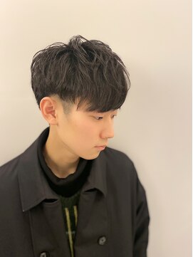 バチカ(BATICA) 刈り上げマッシュ