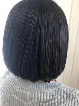 クレール(Claire) ダークブラウン　ボブ