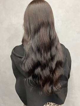 アイユー(ii+U) 艶髪　ロング　韓国巻き　黒髪　髪質改善