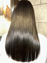 ソラーナ(SOLANA) 黒髪ロングにステラトリートメント！