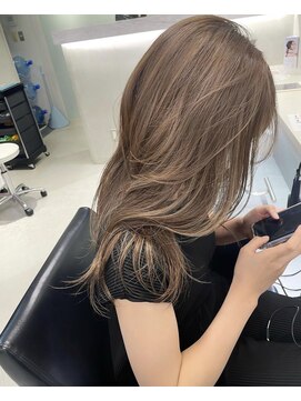 リリー(Lilley) 【lilley 稲永麻衣】ハイライトカラー+ベージュ+天神韓国ヘア