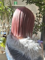 ヲタク(wotaku.)&nbsp;ピンクベージュダブルカラーブリーチハイトーン切りっぱなし髪色