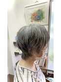 大人可愛い耳掛けマッシュショート40代50代60代
