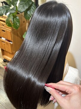 ル コワン ククー(Le coin coucou) 酸性ストレート