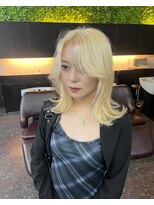 ヴィオラカラー(VIOLLA COLOR)&nbsp;ハイトーンカラー×くびれヘア/小倉