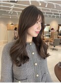 レイヤーカット×ベージュカラー