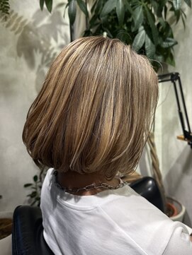 白髪ぼかし/白髪染め/ヴィラロドラ/髪質改善/白髪ぼかし