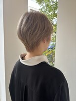 ユウヘアー 本山店(U Hair)&nbsp;ホワイトベージュ/ショート/ケアブリーチ/ミルクティーベージュ