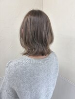 アップル(APPLE)&nbsp;透明感抜群♪グレージュカラー