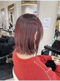 ピンクベージュ×レイヤーボブ