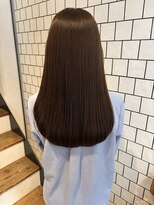 ナリー(Nary) 透明感オリーブベージュ×艶ロング