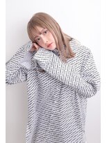 ユナイテッドビューティー 金沢(UNITED BEAUTY) シースルーカット:ミルクティー