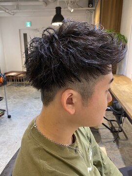 エルオム(EL.HOMME) 【YUKI】アップバング×束感ヘア×パーマ