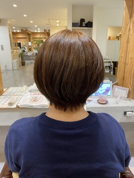 アドラーブル 駅南店(adorable) 【くびれショート】【耳掛けショート】【20代30代】