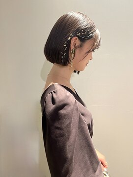 セブンベルベット(7 Velvet) 金箔ボブヘアアレンジ2