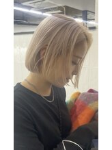 周りと差をつけるならダブルカラーでハイトーンヘアに☆