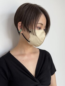 エンヴィー(ENVY) 秋冬おすすめレザーカットで小顔ショート!