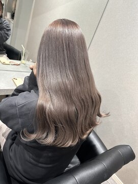 ブロンドバイピンキー(Blond by Pinky) ラテグレージュ