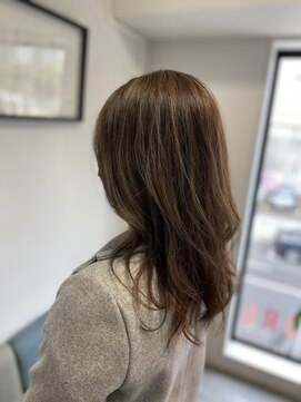 フツーロ 栄(FUTURO) プルエクステ