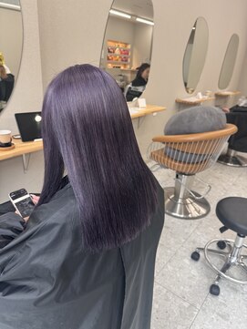 シカ 神戸三宮元町店(Cica) オレンジ 暖色 韓国 ボブ 切りっぱなし ブリーチ ウルフ 三宮