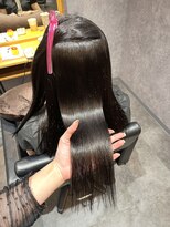 シック(chic.)&nbsp;酸性縮毛矯正＋カラー♪