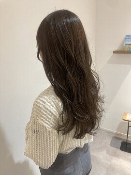 カルゥグラッシー(KALOU glassi) 透明感抜群◎アッシュベージュ☆【中村隆寛】