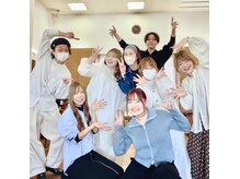 トップヘアー 中庄店(TOP HAIR fuapua)の雰囲気（幅広いスタッフ層がおもてなしさせていただきます！駐車場も完備）
