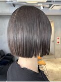 ショコラブラウンワンカラー切りっぱなしボブタッセルボブ