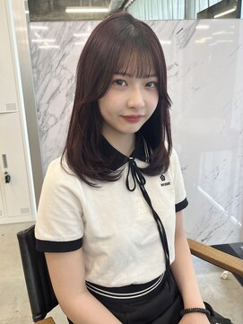 アリュウル 表参道(ALLURE) ワンカールで可愛いレイヤーカット＊ブリーチなしワインレッド