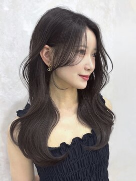 マウルルナ(MAEUL luna) レイヤーカット/ベージュカラー/萩村風人