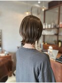レイヤーボブ×オリーブベージュカラー