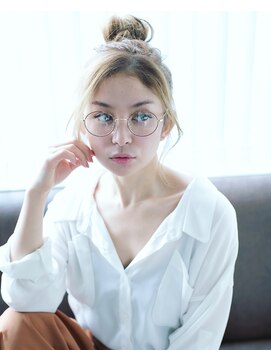 シュシュ(chouchou) chouchou【外国人風ハイ透明感カラー　＃ヘアアレンジ】