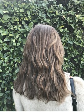 キャラ 池袋本店(CHARA) ブリーチなし ミルクティー！【キャラ池袋/chara池袋/佐々木】_