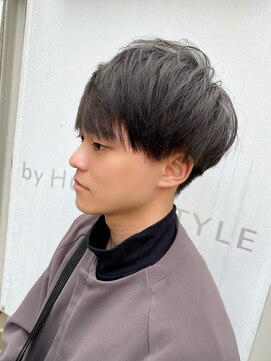 グランドライン(GRAND LINE) 2021's ブルーアッシュ刈り上げマッシュ