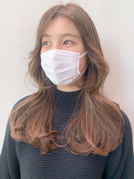 アイティー バイ アルバム 浦和店(IT by ALBUM) ゆる巻き_ホワイトグレージュネビージュこなれミディ_ba378512