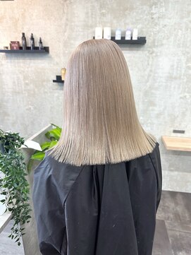 エピ(epi) ホワイトグレージュ