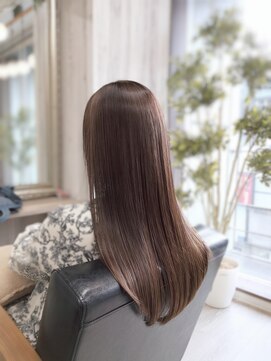 プレジール (Plaisir) 30代40代50代60代　ツヤツヤストレートロング　白髪染め