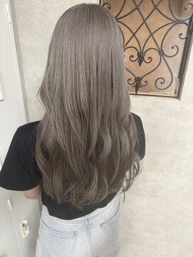 ルノン シェリー(LUNON cheliy) シルバーベージュ/ダブルカラー/ハイトーン