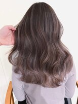 ゴカン バイ ジル ブラン 名古屋(Gokan by JIL BLAN)&nbsp;ハイライトバレイヤージュダブルカラーショートカット30代40代