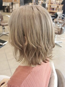 アテバイルイス 喜連瓜破(ATE by luis) ハイトーン